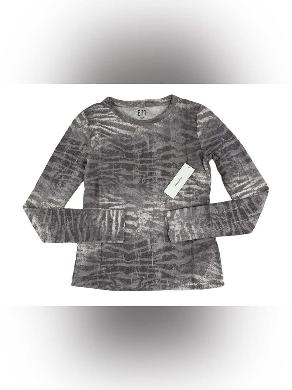 (UO-121) Urban Outfitters BDG Animal Print Long Sleeve
